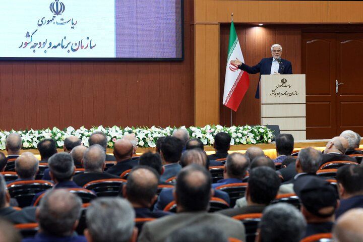 عارف: نگران خطای دشمن نیستیم / هم برای شرایط عادی و هم برای شرایط خاص برنامه داریم