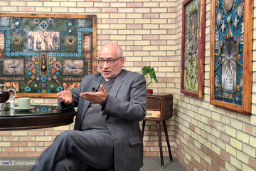 مرعشی: تا ساعت ۷ شب جلسات شورای(عالی) امنیت ملی هیچ خبری نداشته‌اند که چه قرار است رخ دهد/ دولت غلط‌ترین تصمیم را برای آزادسازی کالاهای اساسی گرفت