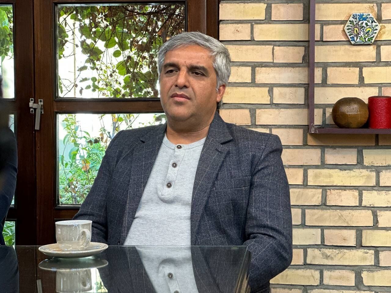 کارنامه سیاه ماه مهر؛ «دانشآموزان زیادی مستعد خودکشی هستند»/ در گزینش آنقدر که از معلم میپرسند نماز جمعه چند رکعت است روی سلامت روان جدی نیستند