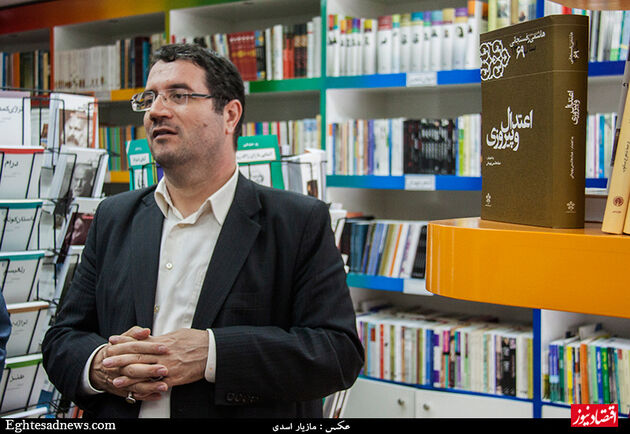 بازدید  رئیس کمسیون صنایع مجلس از روزنامه دنیای اقتصاد