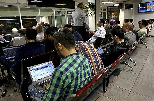 افت حداکثر صنایع بورسی همگام با شاخص
