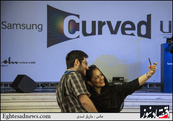 رونمایی از نسل جدید تلویزیون های خمیده در تهران
