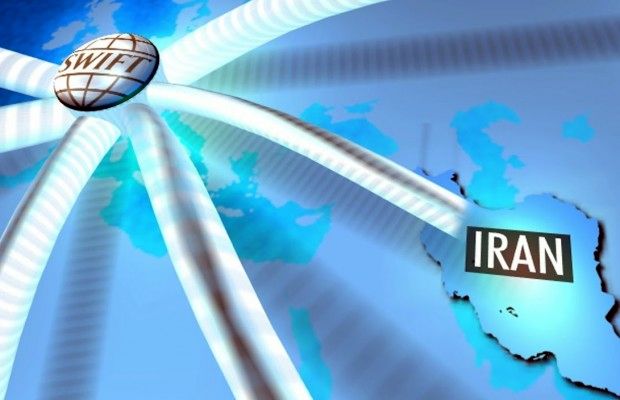 «ترامپ» ارتباط ایران با شبکه «سوئیفت» را قطع نمی‌کند؟