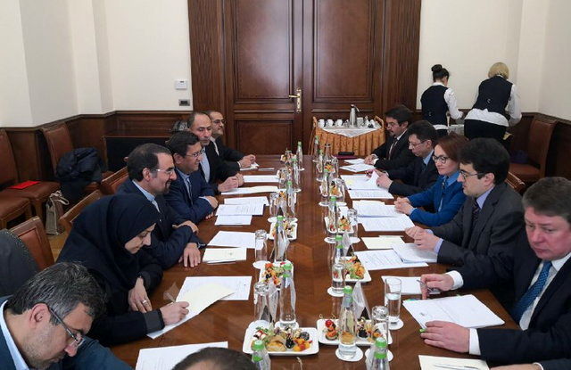 جزئیات دیدار رئیس کل بانک مرکزی ایران و روسیه