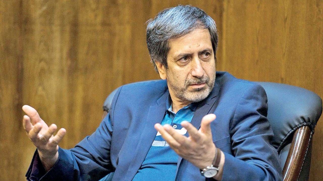 فعال سیاسی اصلاح طلب: متأسفانه مسیر دولت احمدی‌نژاد در برخورد با دانشگاه را می‌رویم
