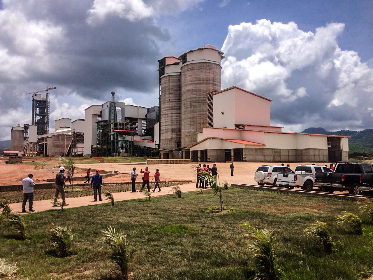 کارخانه ایرانی سیمان ونزوئلا در آستانه افتتاح