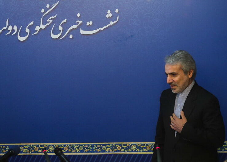 یارانه نقدی در سال ۹۴ تغییر نمی کند/سال 94 نان گران نمی شود