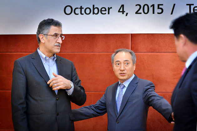 نشست مشترک سرمایه‌گذاران ایرانی و کره‌ای در هتل آزادی (گزارش تصویری)