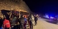 یک کشته در برخورد اتوبوس با کوه در شمال سبزوار 
