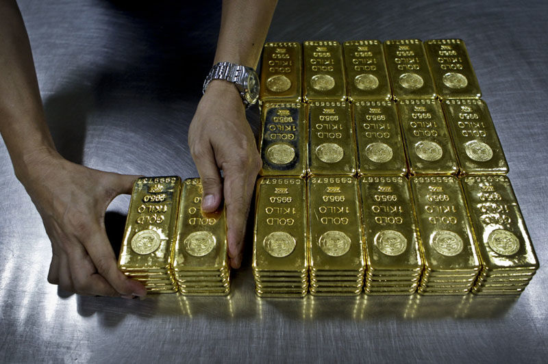 تضعیف دلار و تثبیت طلا در آستانه انتشار آمار اشتغال آمریکا/ هر اونس 1312 دلار