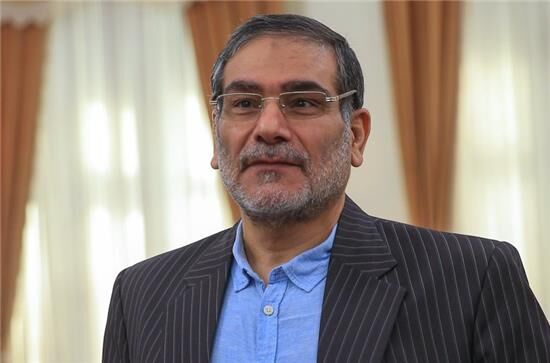 دلنوشته شمخانی برای رفقایش: در معرکه دلخوری‌ها و گله‌گذاری‌ها نبودنتان داغ بر دل می‌گذارد