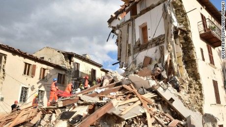 تلفات زلزله ایتالیا از 280 نفر گذشت/ 2500 نفر آواره شده‌اند
