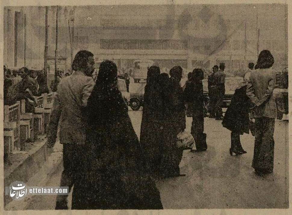 خیابانهای تهران تبدیل به بازار شام شده است! +عکس