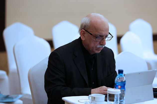همایش چشم انداز اقتصاد ایران در سال 96