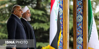 تصاویر استقبال رسمی روحانی از نخست‌وزیر عراق