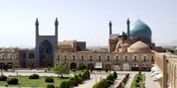 گنبد مسجد امام اصفهان پس از ۱۴ سال، از حصار داربست‌ها آزاد شد