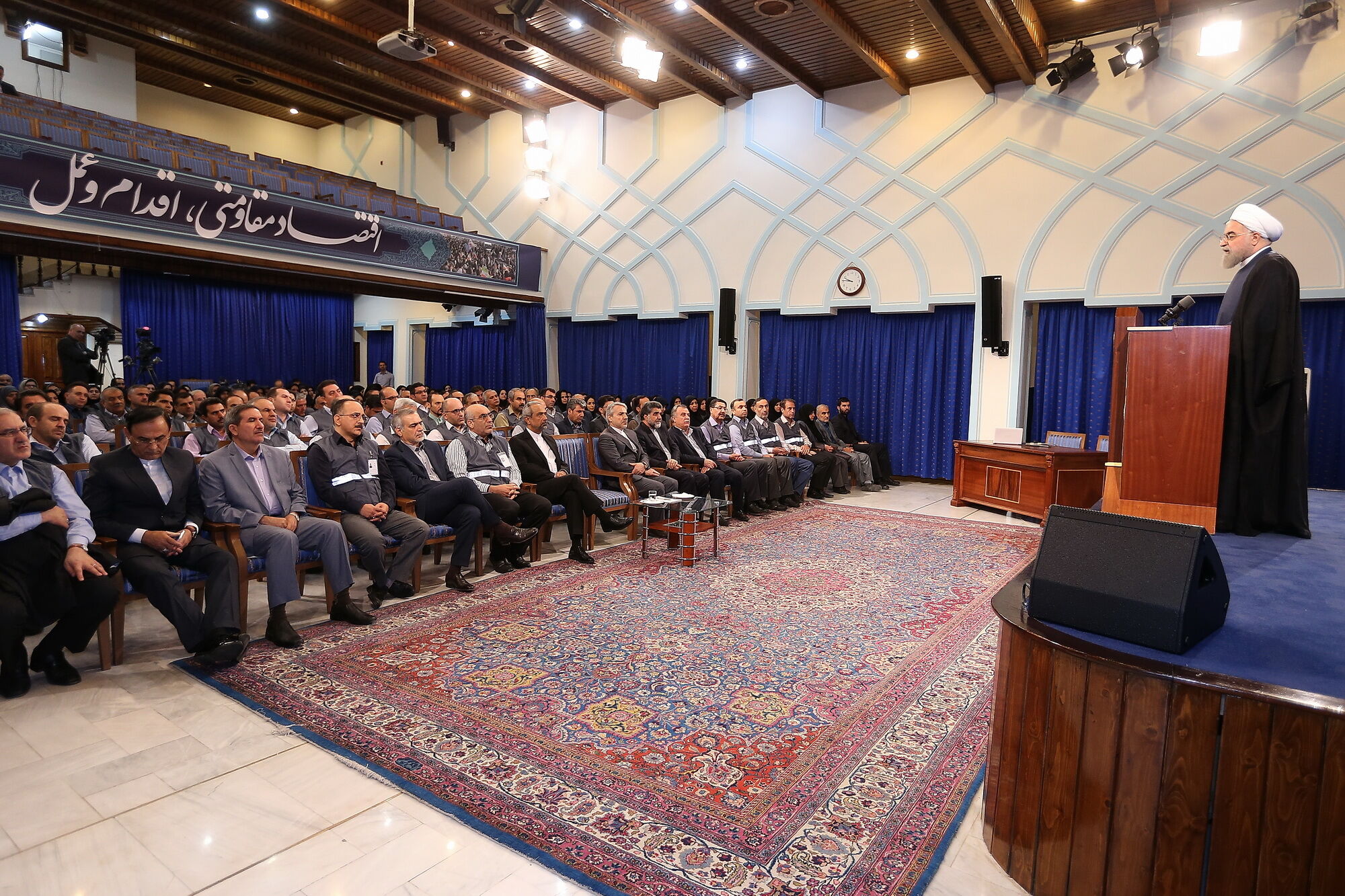 روحانی: آمار امانت است/ از اطلاعات سرشماری سوءاستفاده نمی‌شود/ رشد منفی اقتصاد را هم باید به مردم بگوییم