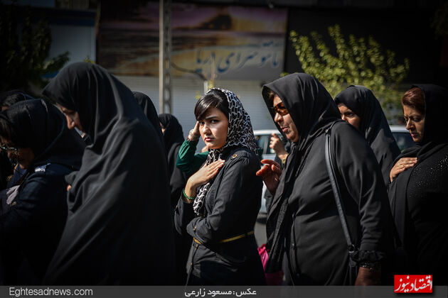 حال‌وهوای ظهر عاشورا در تهران (گزارش تصویری)