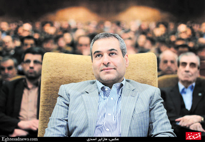 نظارت را با بگیر و ببند اشتباه نگیریم/درز اطلاعات از سازمان بورس محال است