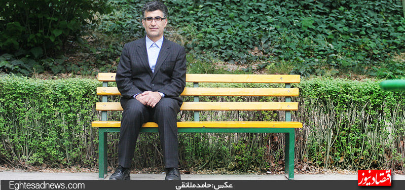 کاهش دستوری نرخ سود رانت زاست / بانک مرکزی دستوری نرخ سود را کاهش ندهد