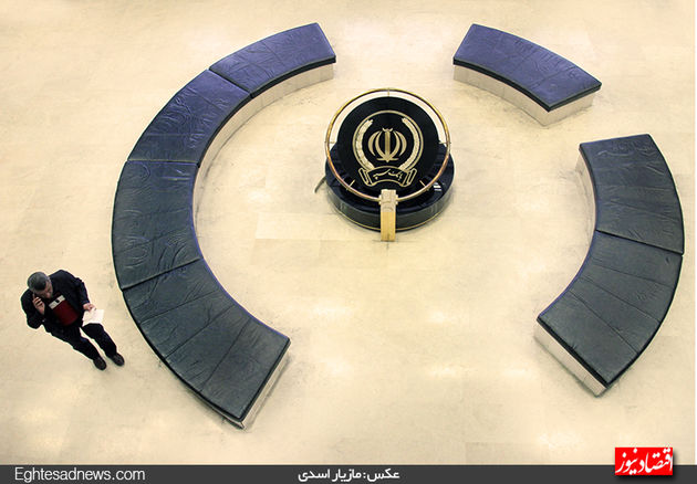 فعالیت روزانه بانکی در بازار به روایت تصویر