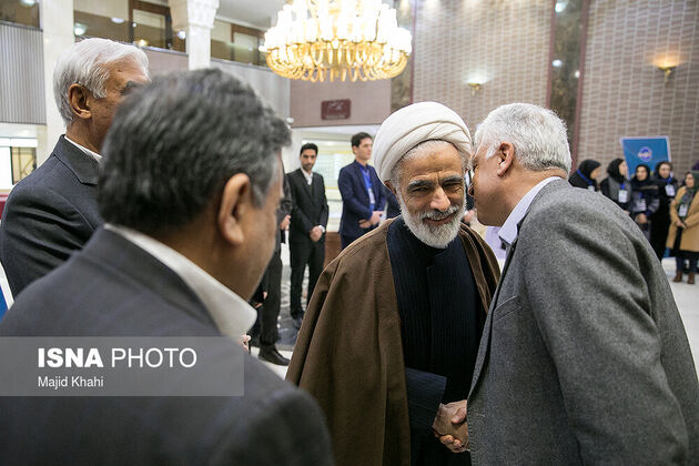  احمدی‌نژاد، قالیباف و جلیلی در گردهمایی اصلاح‌طلبانه