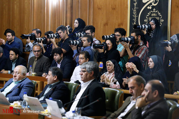 ادای سوگند شهردار تهران در جلسه امروز شورای شهر