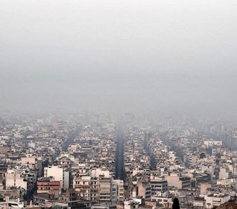 مقصر آلودگی هوا شهرداری است یا دولت یا تحریم‌ها؟ | نژادبهرام: مجلس به جای مهریه و حجاب به فکر بحران آلودگی هوا باشد