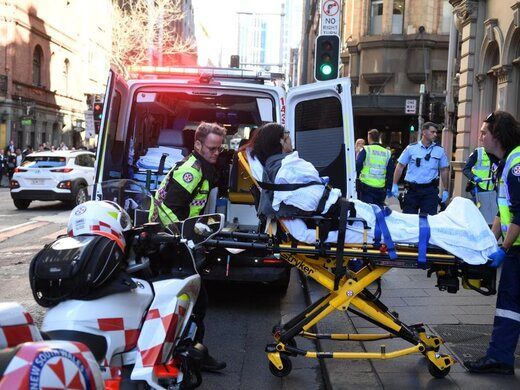 حمله با چاقو به عابران در سیدنی/ مهاجم گلوی یک زن را برید +تصاویر