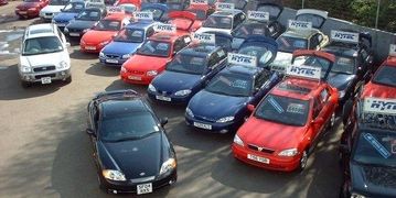 چه کسانی اجازه نمی دهند صنعت خودروسازی از وضعیت کنونی نجات یابد؟/ باید قدرت ذی نفعان کاهش یابد