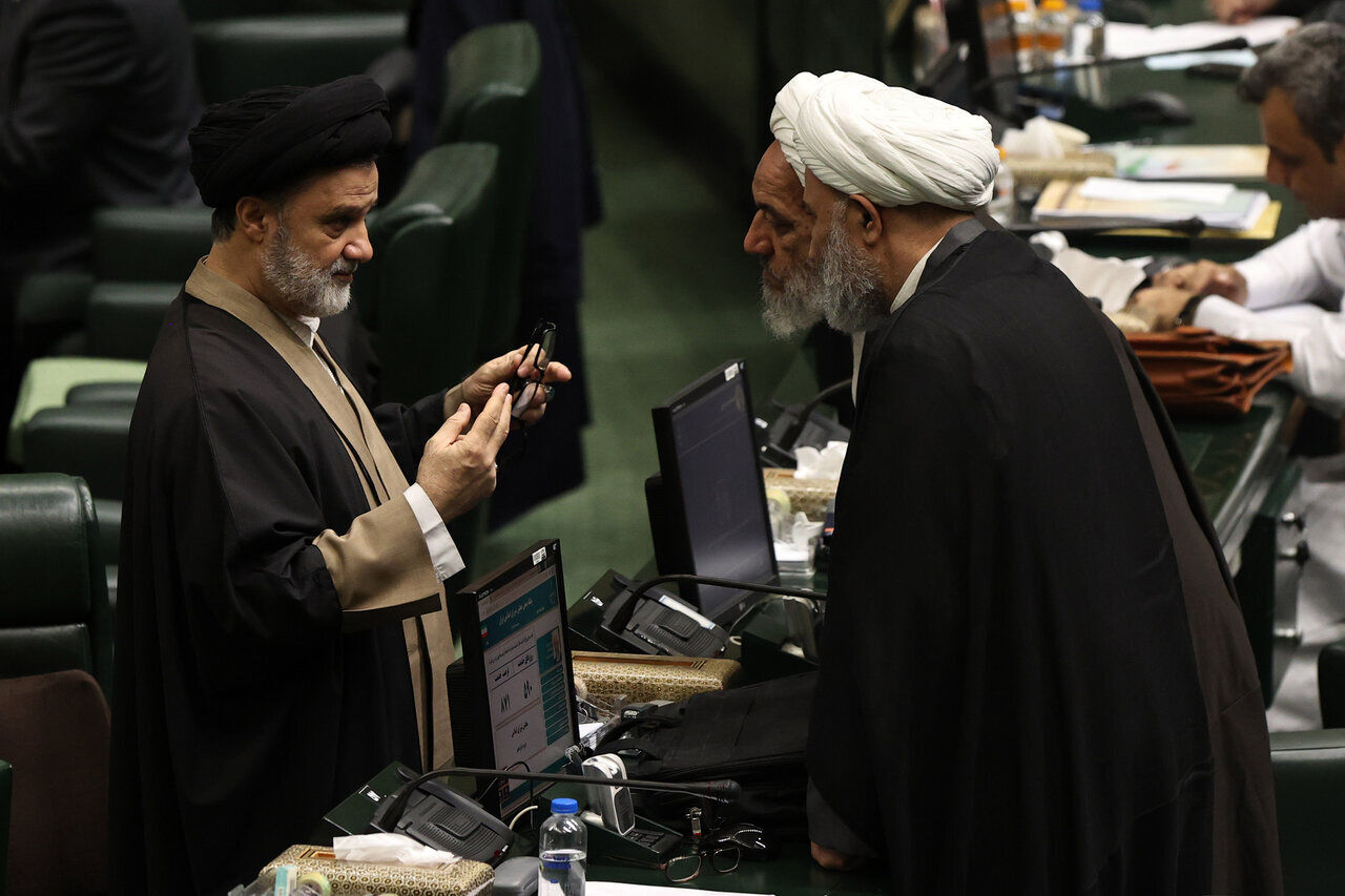 رمزگشایی از ادعای جدید نبویان، منظور از کودتا چیست؟/ صدا و سیما یار کمکی مخالفان تفاهم ایران و آمریکا شد