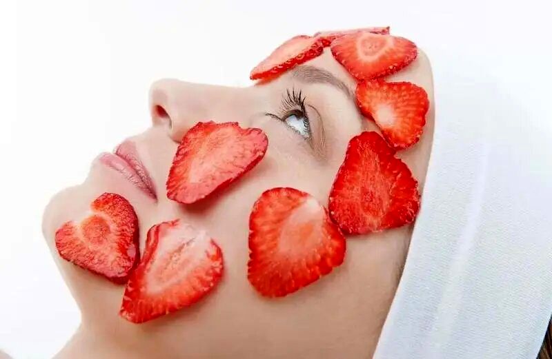 فواید شگفت انگیز میوه‌های تابستانی برای پوست و مو