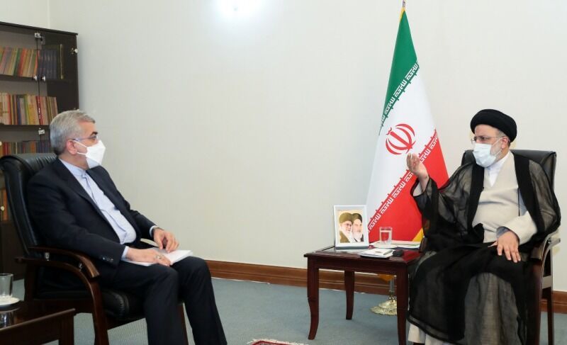 وزیر  روحانی با رئیسی  دیدار کرد