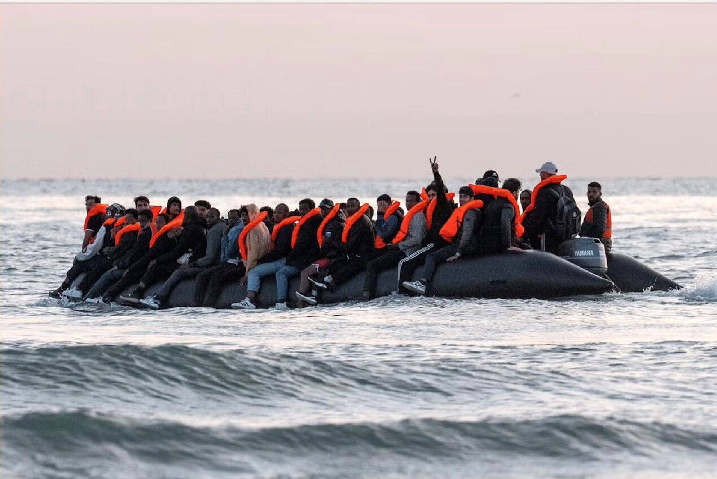 بزرگ‌ترین چرخش مهاجرتی انگلیس/ قانون پناهندگی تغییر کرد+جزئیات