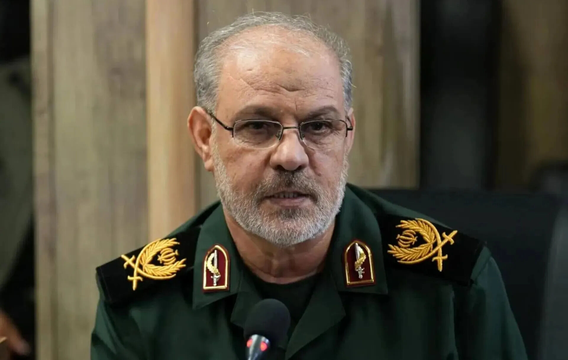 سخنگوی سپاه: حمله به کشتی‌های متخلف بعد از امضای تفاهم‌نامه، نه اقدام خودسرانه بوده و نه بدون هماهنگی با مسئولان بالاتر / این حمله پاسخی به نقض عهد سوم آمریکا بود