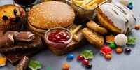 برای جلوگیری از ریزش مو، دور این غذاها را خط بکشید
