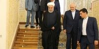 این عکس متفاوت از همایش محاکمه ظریف و روحانی را ببینید
