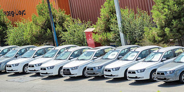 فعال‌‌‌‌‌شدن «ماشه» با بازار خودرو چه کرد؟/ نقاط اوج قیمت خودرو در یک دهه اخیر