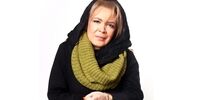 آوازخوانی حزن‌آلود علی زند‌وکیلی در مراسم بدرقه بیتا فرهی+ فیلم
