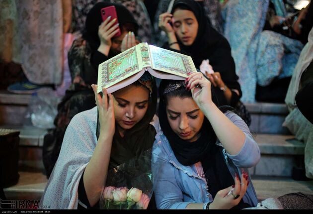 احیاء شب بیست و یکم در امام زاده صالح (ع)