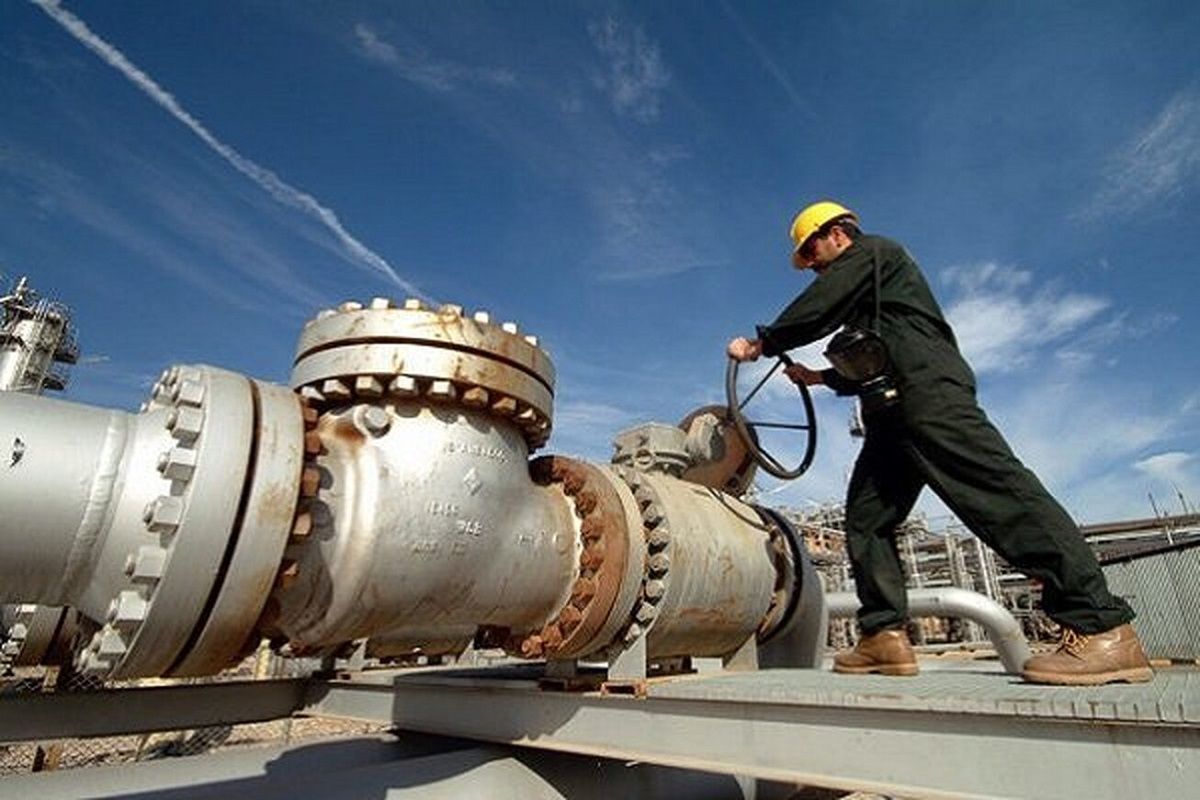 مصرف گاز از تولید سبقت گرفت/ وضعیت بغرنج ایران در ذخیره سازی گاز+ آمار