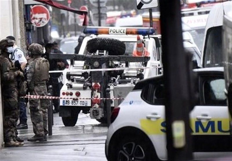 واکنش فرانسه به حمله به عابران نزدیک دفتر سابق «شارلی ابدو»