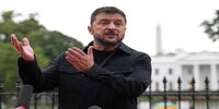 جزئیات وقوع حادثه امنیتی برای هواپیمای حامل زلنسکی/ هواپیمای او هنگام برخاستن از مولداوی تقریبا با یک پهپاد برخورد کرد
