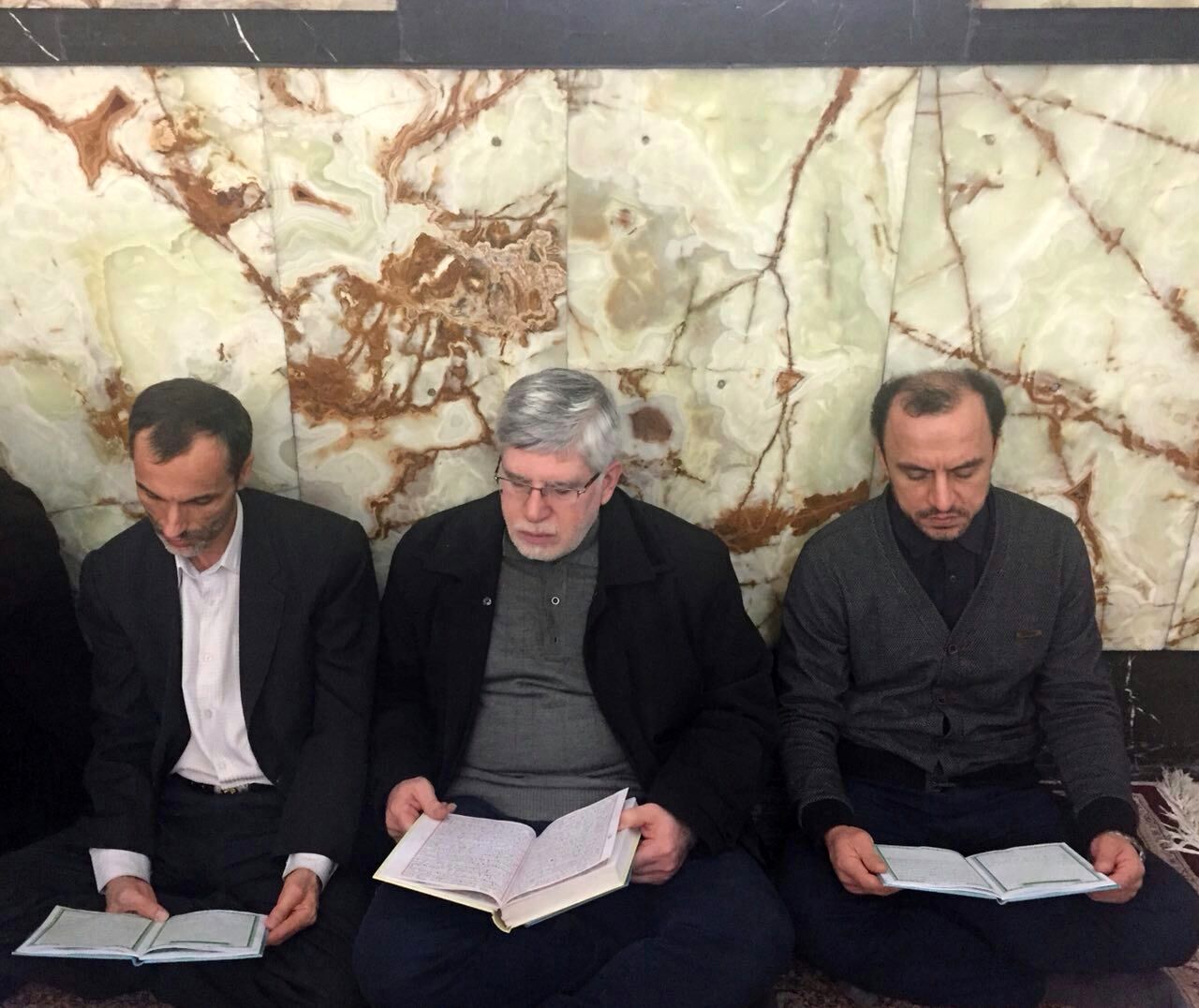 احمدی نژادی ها دوباره «بست» نشستند! + عکس