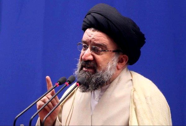واکنش احمد خاتمی به حادثه تروریستی اهواز: از برکت های خداوند در انقلاب اسلامی باز بودن باب شهادت است