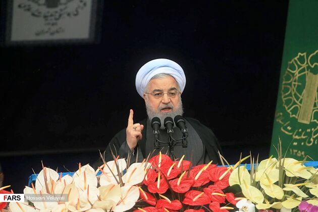 سخنرانی روحانی در مراسم 22 بهمن