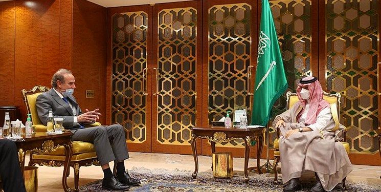 گفت‌وگوی وزیر خارجه عربستان با انریکه مورا درباره ایران و برجام