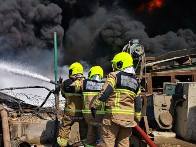 آتش سوزی گسترده در منطقه صنعتی «جبل علی» امارات