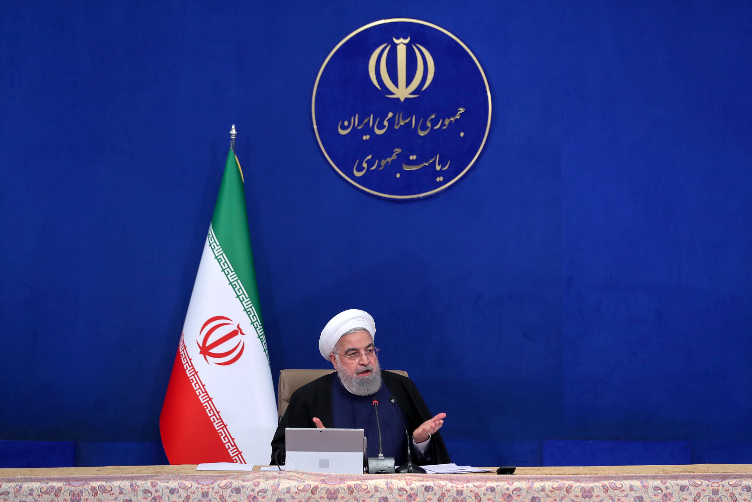 روحانی: در موضوع سرقت فایل صوتی قاطعانه برخورد می شود+ فیلم