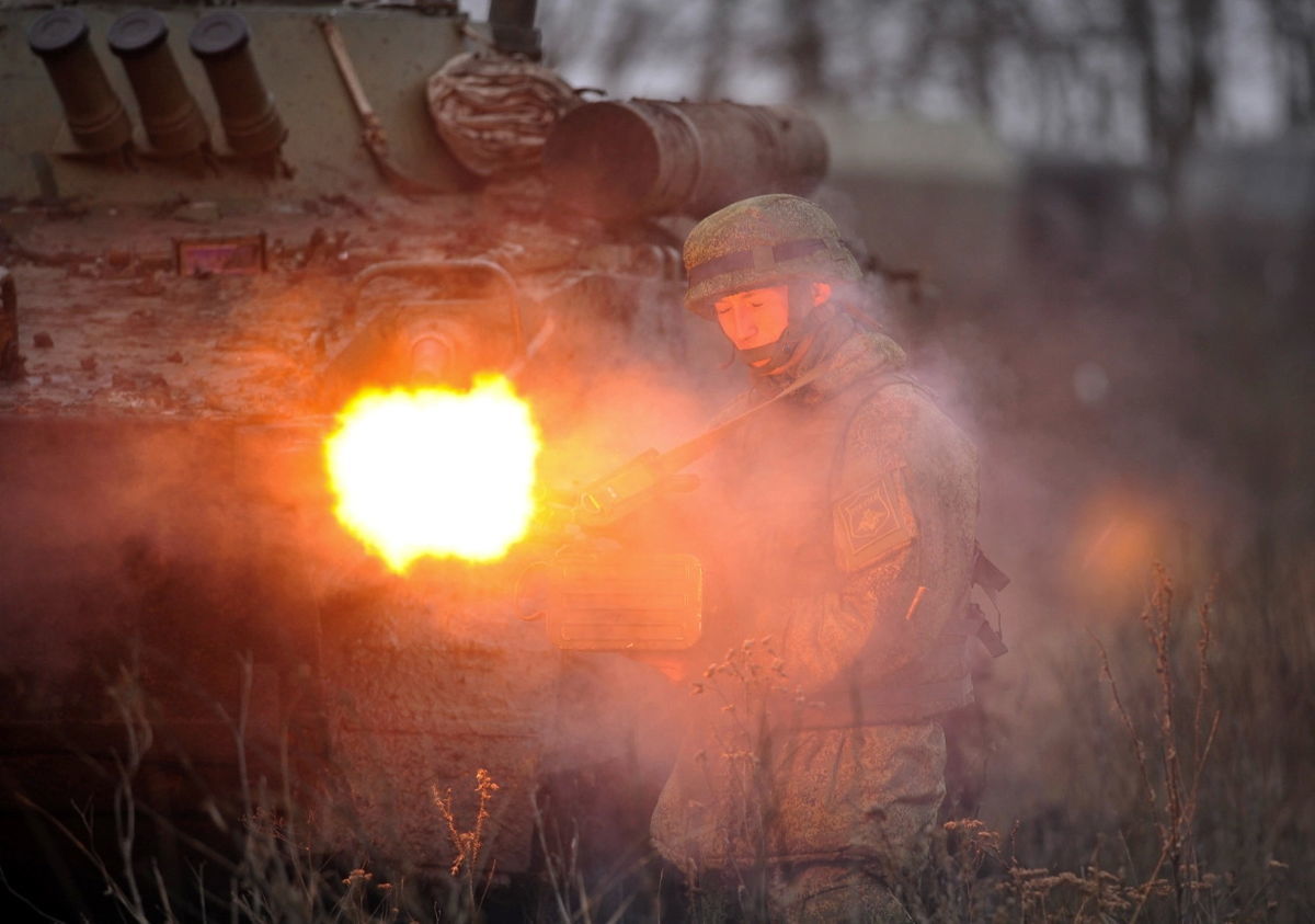 انفجار در شرق اوکراین/  یک نظامی کشته شد/ جنگ در دونباس شدت گرفت